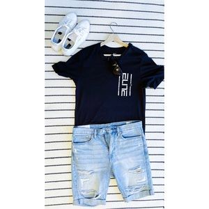 Nike tee dri- fit T- shirt black color medium size